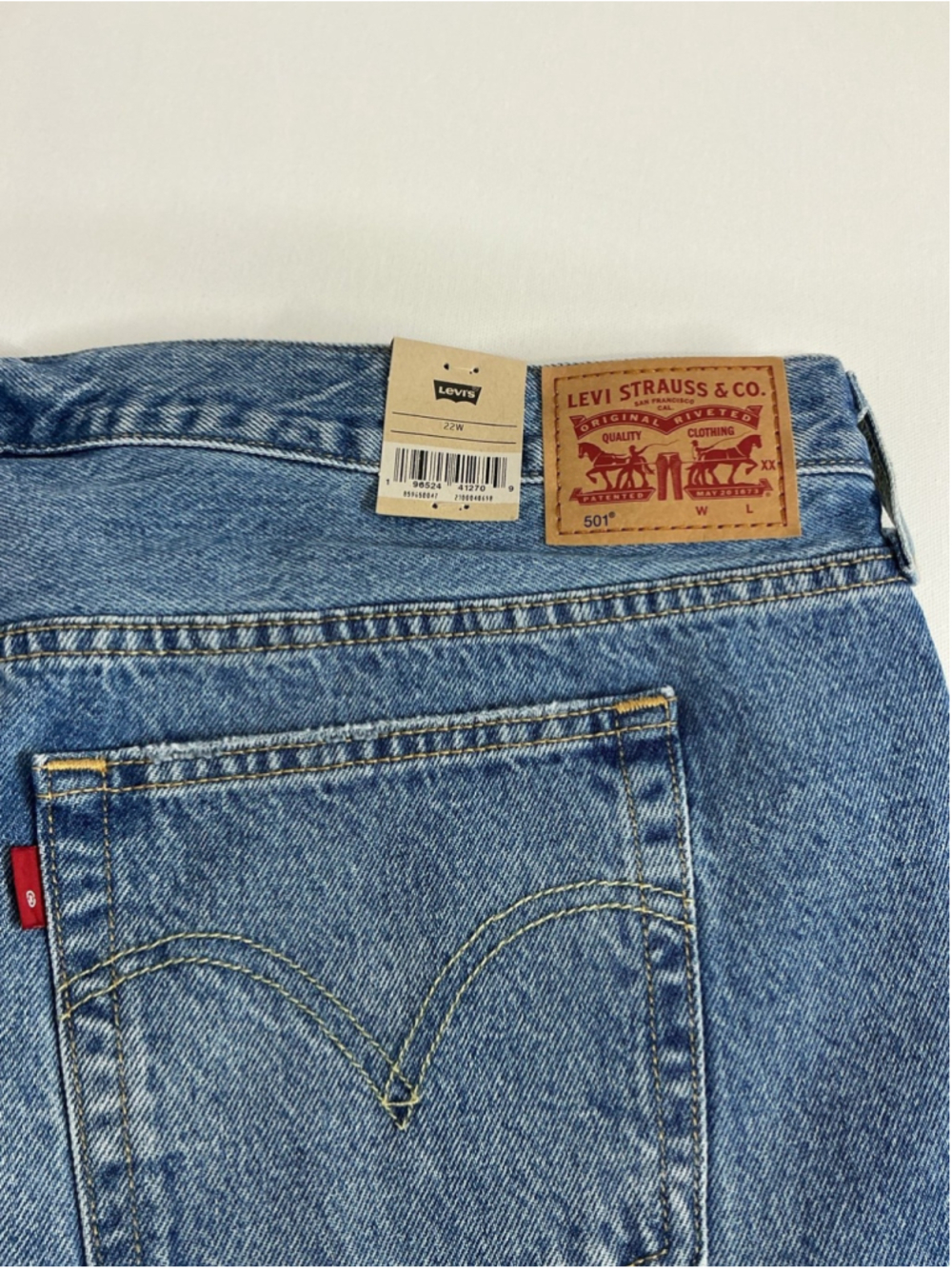 501 Levi’s shorts plus size top - Picture 7 of 9
